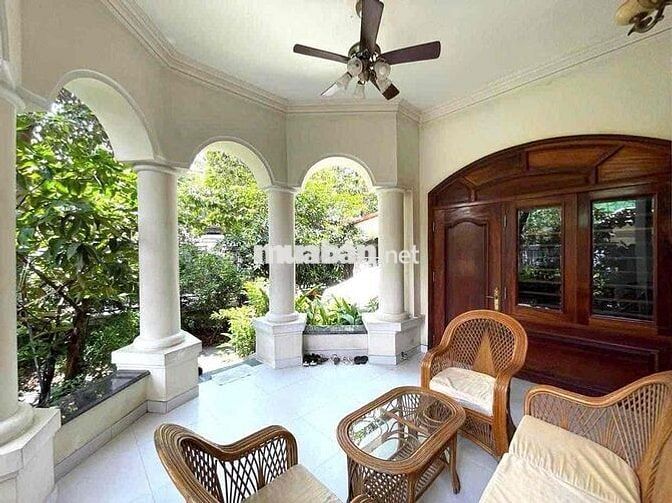 CHO THUÊ BIỆT THỰ NỘI THẤT CAO CẤP LÔ GÓC XỊN