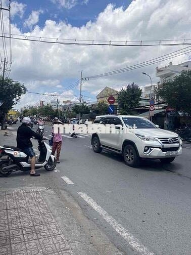BÁN NHÀ HUỲNH TẤN PHÁT KIÊN CỐ MỚI XÂY 4.79T thương lượng
