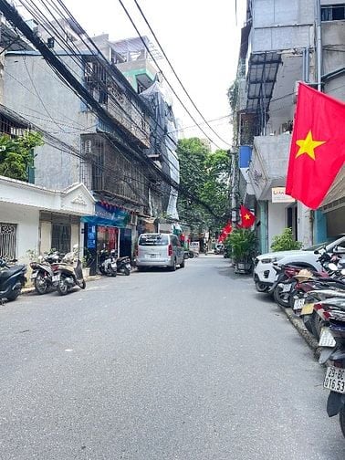 Bán Nhà 4T MP Thanh Nhàn- Kim Ngưu Dt60m mt 4,5m  hè 4m KD tốt 28.2 tỷ