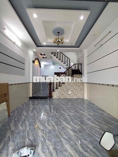 nhà trệt 2 lầu full nội thất 4 phòng ngủ 3wc sân thượng