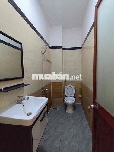 nhà trệt 2 lầu full nội thất 4 phòng ngủ 3wc sân thượng