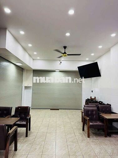 Nhà Đẹp 5 Tầng — Gần Hoà Bình, Lê Văn Quới (6m x 18m) Đông