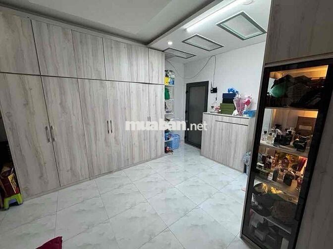 BÁN NHÀ HUỲNH TẤN PHÁT VÀO Ở NGAY 4PN 5WC 4.6T