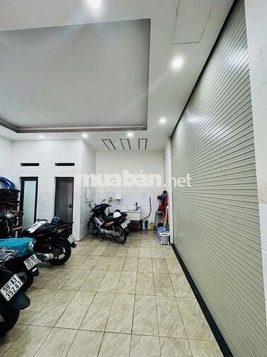 Nhà Đẹp 5 Tầng — Gần Hoà Bình, Lê Văn Quới (6m x 18m) Đông