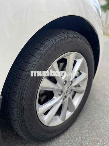 Kia Sedona 2019 2.2 DAT Luxury - 107000 km