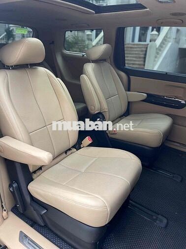Kia Sedona 2019 2.2 DAT Luxury - 107000 km
