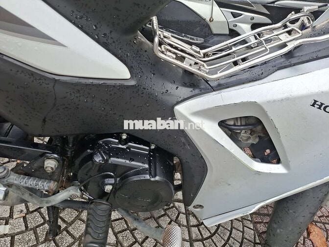 bán xe wave trắng đep rin keng 9 chủ