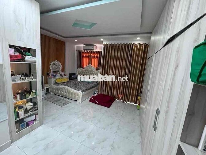 BÁN NHÀ HUỲNH TẤN PHÁT VÀO Ở NGAY 4PN 5WC 4.6T