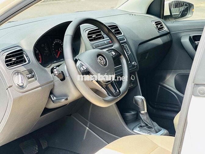 Volkswagen Polo Hatchback 2020 XE CTY XUẤT HOÁ ĐƠN