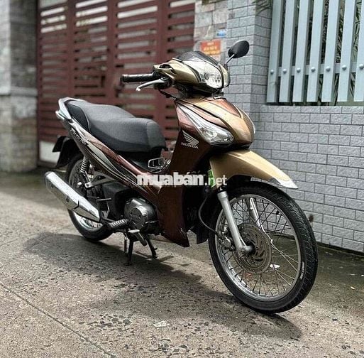 Future đẹp, máy êm thì thầm bao vọt biển SG