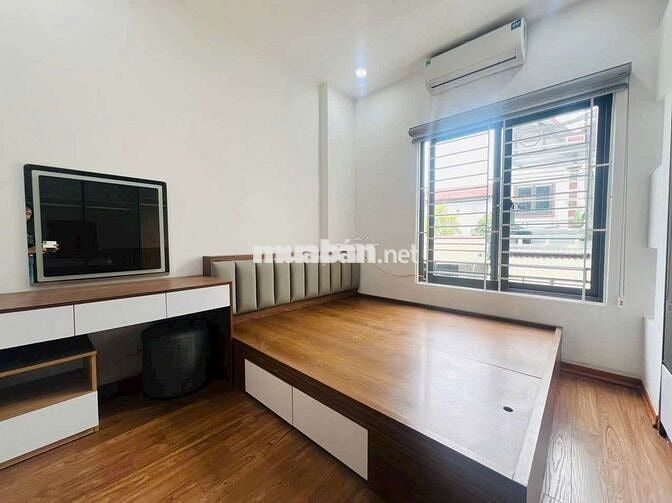 NHÀ ĐẤT ĐỒNG NHÂN HOÀI ĐỨC LÔ GÓC Ô TÔ VÀO NHÀ