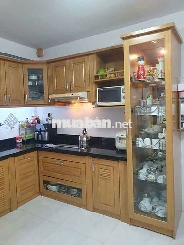 Bán nhà mặt tiền đường số Lâm Văn Bền, quận 7. DT 92m2, giá 13.x tỷ.