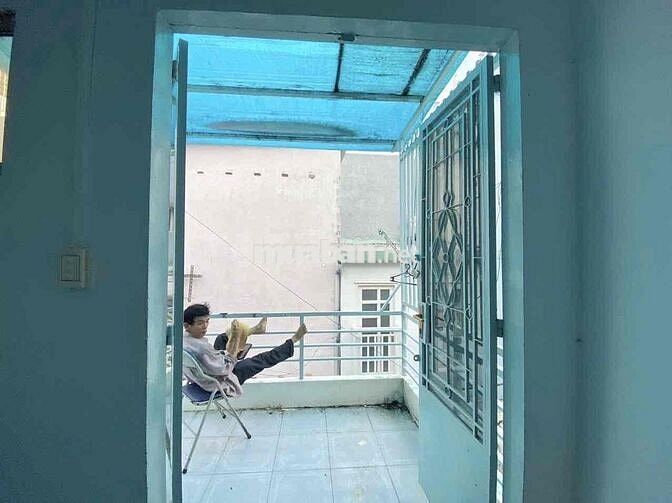 Phòng Trọ Ban Công Phú Nhuận giá rẻ