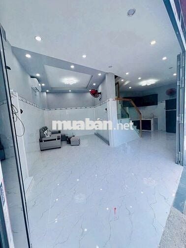 Nhà Bán 1 trệt 1 lầu hẻm xe hơi quận 11 35m2 nhà đẹp ở liền