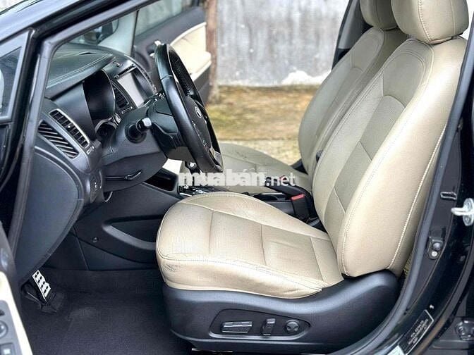 Kia Cerato 2017 1.6 AT - 85000 km. xe cực đẹp.