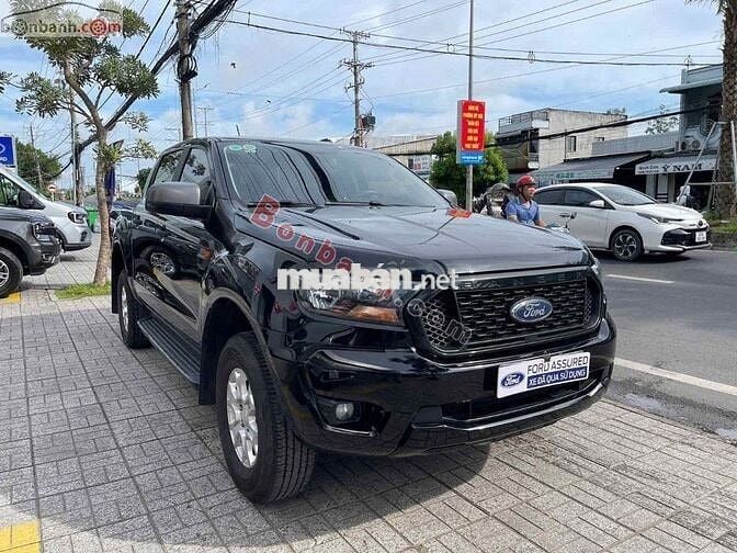 Ford Ranger XLS 2.2L 4x2 AT 2022 - 559 Triệu