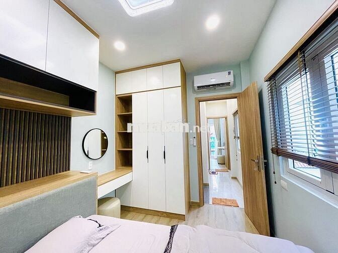BÁN NHÀ MẶT TIỀN ĐƯỜNG NGUYỄN TRỌNG TUYỂN QUẬN PHÚ NHUẬN