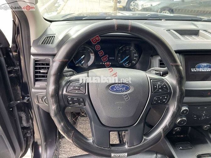 Ford Ranger XLS 2.2L 4x2 AT 2022 - 559 Triệu