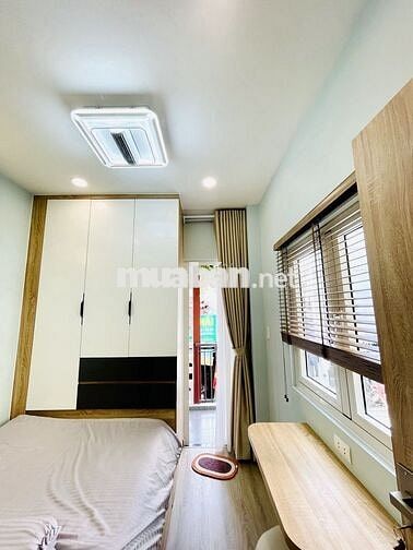 BÁN NHÀ MẶT TIỀN ĐƯỜNG NGUYỄN TRỌNG TUYỂN QUẬN PHÚ NHUẬN