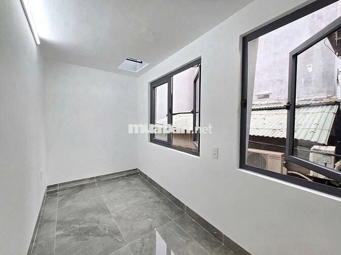 BÁN NHÀ 2 TẦNG FULL NỘI THẤT KIỆT 179 NGUYỄN VĂN LINH (HẢI CHÂU)
