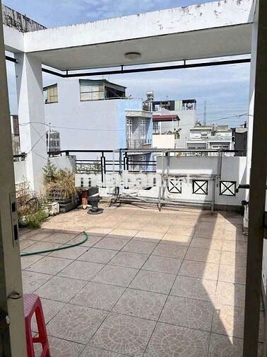 Nhà 4 x 12 trệt 2 lầu hẻm xe hơi