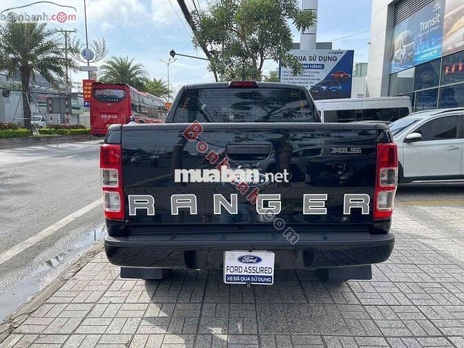 Ford Ranger XLS 2.2L 4x2 AT 2022 - 559 Triệu