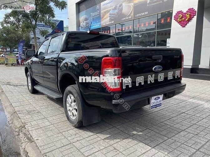 Ford Ranger XLS 2.2L 4x2 AT 2022 - 559 Triệu