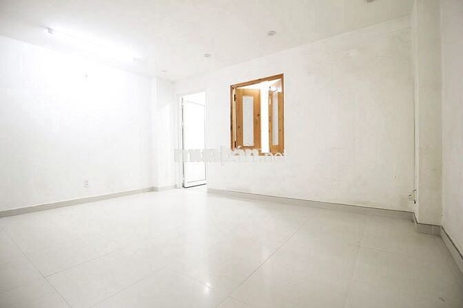 Cho thuê căn hộ 1 phòng ngủ, phòng khách đường Hương Lộ 2 Bình Tân