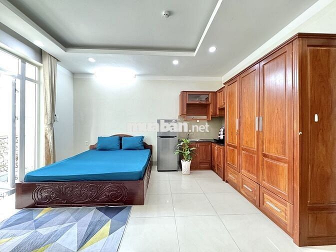 CH BAN CÔNG MỚI - MÁY GIẶT RIÊNG GIÁ CỰC SỐC NGAY LÊ VĂN SỸ Q3