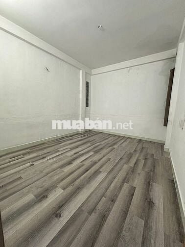 Cho thuê nhà hẻm víp Lê Quang Định 4x18m 3 lầu 5pn giá 24 triệu