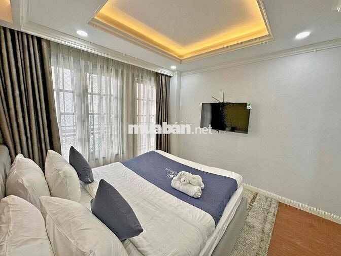 Villa hồ bơi 5PN Full nội thất cao cấp , Bình Thuận , Quận 7