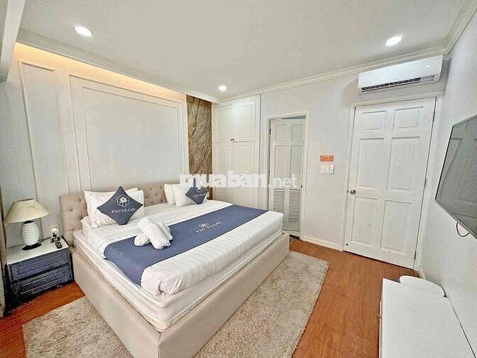 Villa hồ bơi 5PN Full nội thất cao cấp , Bình Thuận , Quận 7