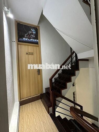 Cho thuê nhà hẻm víp Lê Quang Định 4x18m 3 lầu 5pn giá 24 triệu