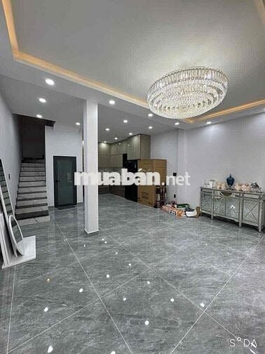 Nhà đẹp như hình ở HXH vô tận nhà Hồng Bàng P1 Q11 chỉ 9.9 tỷ