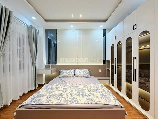⭐️Nhà tuyệt đẹp DT:4x15m Cao cấp hẻm xe hơi Dương Quảng Hàm, P6.