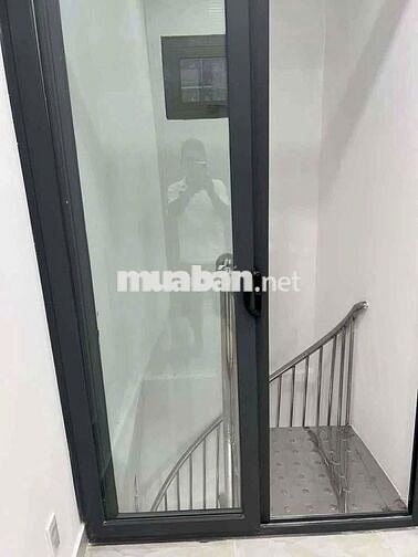Cho thuê nhà mặt tiền Lý Thường Kiệt , P.14, Q.10 giá 15tr