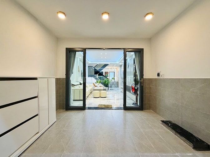 ⭐️Nhà tuyệt đẹp DT:4x15m Cao cấp hẻm xe hơi Dương Quảng Hàm, P6.