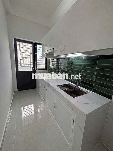 Chính chủ - cần bán CC Phú Thọ 64m2 | Nhà mới 2 ban công