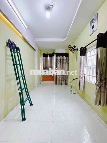 Bán Nhà Q4 : Nhà 5 Tầng Hoàn Công Đủ, Hẻm Rộng Đường Tôn Đản, P.15