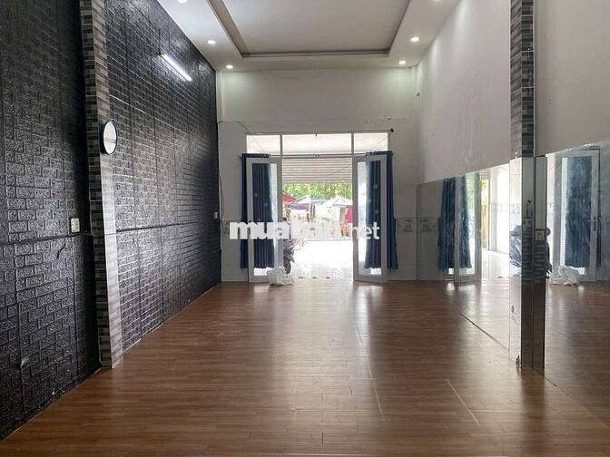 🏘️ Nhà Mặt Tiền kinh doanh, Nails, Spa,dạy học, vị trí đẹp 🏘️