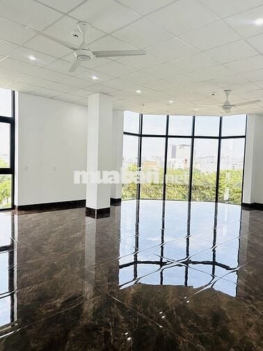 CHO THUÊ VĂN PHÒNG – TÒA NHÀ MỚI XÂY, VỊ TRÍ KHU HOÀ XUÂN