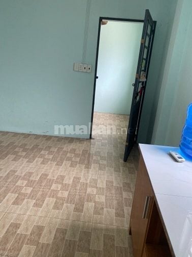 Phòng 28m2 huỳnh tấn phát quận 7