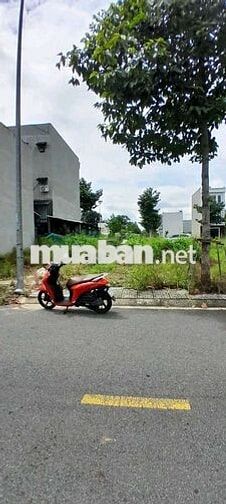 Chính chủ bán lô đất Đ.Vĩnh Phú 2, P.Thuận An giá chỉ 760 triệu - SHR.
