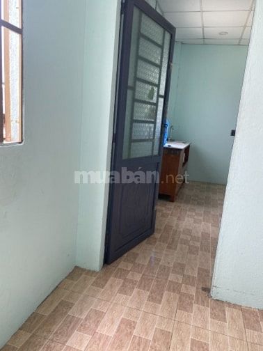 Phòng 28m2 huỳnh tấn phát quận 7