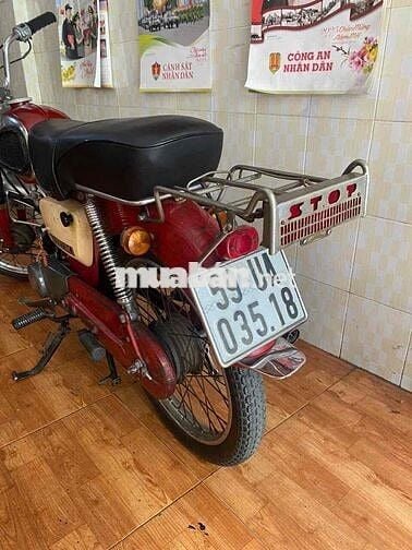 Không chỗ để bán chiếc SU 100 năm hàng hiếm có