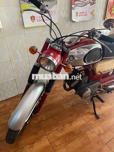 Không chỗ để bán chiếc SU 100 năm hàng hiếm có