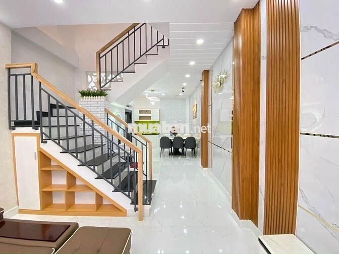 BÁN GẤP CĂN NHÀ MẶT TIỀN ĐƯỜNG HÙNG VƯƠNG BẾN CÁT 65m2 GIÁ CHỈ 2TỶ210