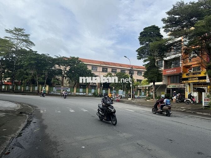 CHO THUÊ NHÀ MẶT TIỀN PHẠM THẾ HIỂN KDC PHÚ LỢI P7 Q8