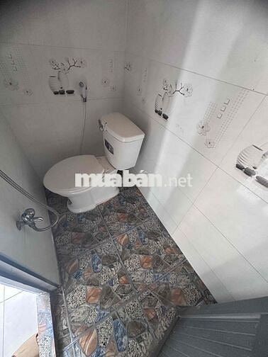 CĂN PHÒNG GIÁ RẺ SÁT PHÚ NHUẬN Ở ĐẦU ĐƯỜNG NƠ TRANG LONG