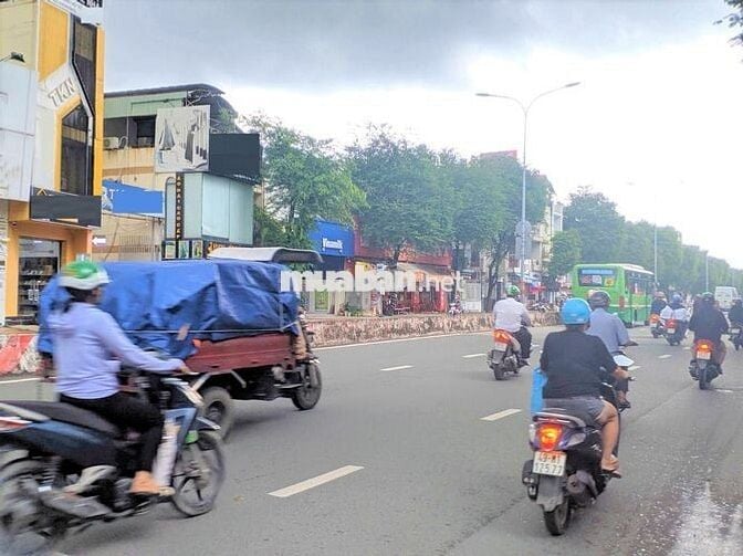 NHÀ MẶT TIỀN ĐƯỜNG LÊ TRỌNG TẤN 3,5X30M, GẦN ĐẠI HỌC CÔNG THƯƠNG